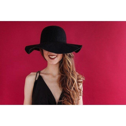 Avec quoi porter une petire robe noire en 2024 ?-9avril