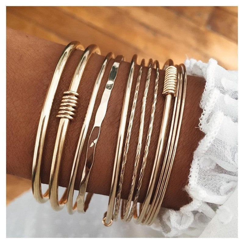 Combien de bracelets joncs porter en 2024 ?-9avril