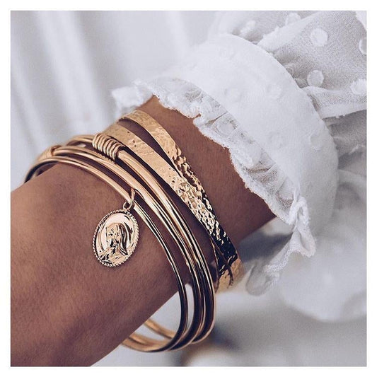 Les bijoux religieux en 2024-9avril