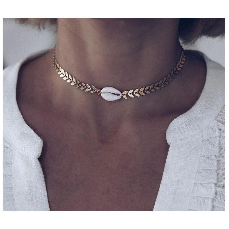 L'histoire du collier ras du cou-9avril