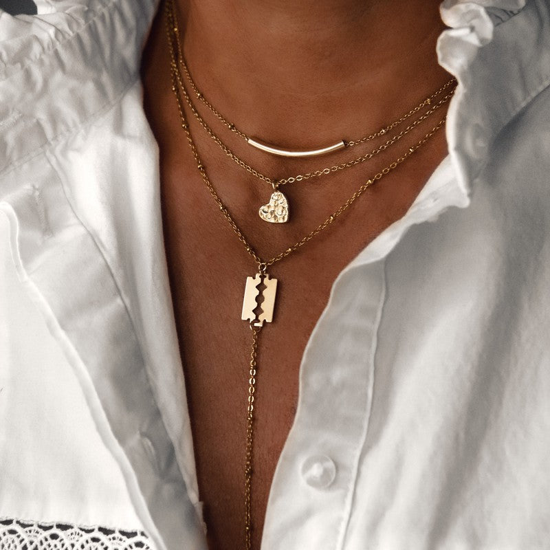 Collier Blade femme lame de rasoir rock tendance-9Avril