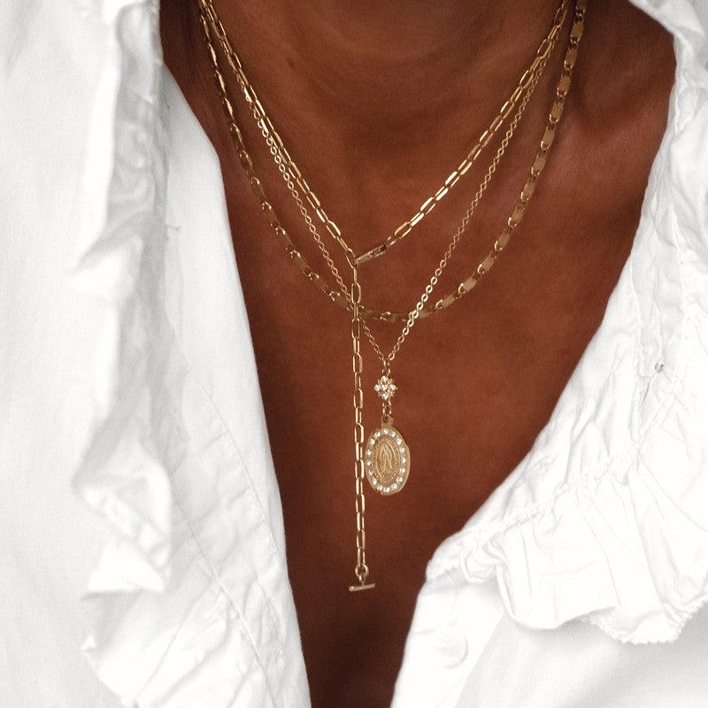 Collier Guadalupe Diamant plaqué or médaille Notre Dame diamant-9Avril